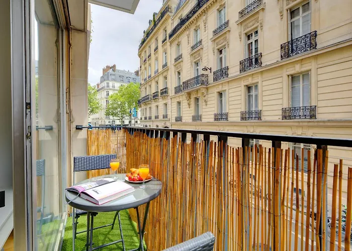 St Germain & Le Bon Marche With Balcony - Cityapartmentstay Διαμέρισμα *