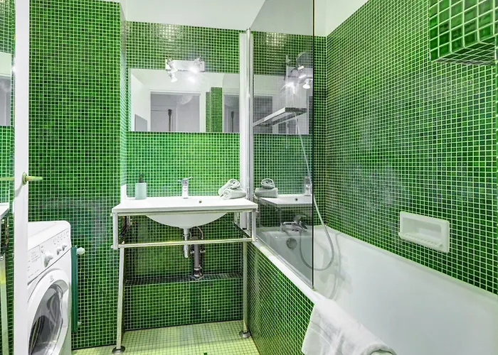 St Germain & Le Bon Marche With Balcony - Cityapartmentstay Διαμέρισμα Παρίσι